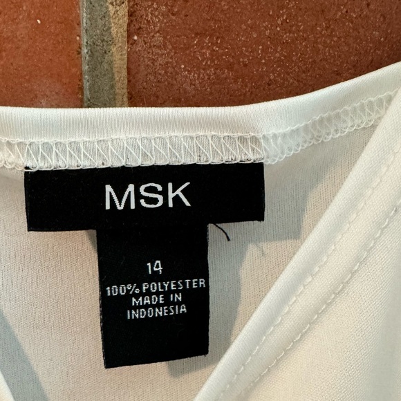 MSK Ruffle Faux Wrap Dress - Picture 11 of 12